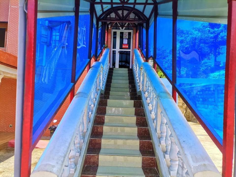 Mont Bleu Hotel Libreville Dış mekan fotoğraf